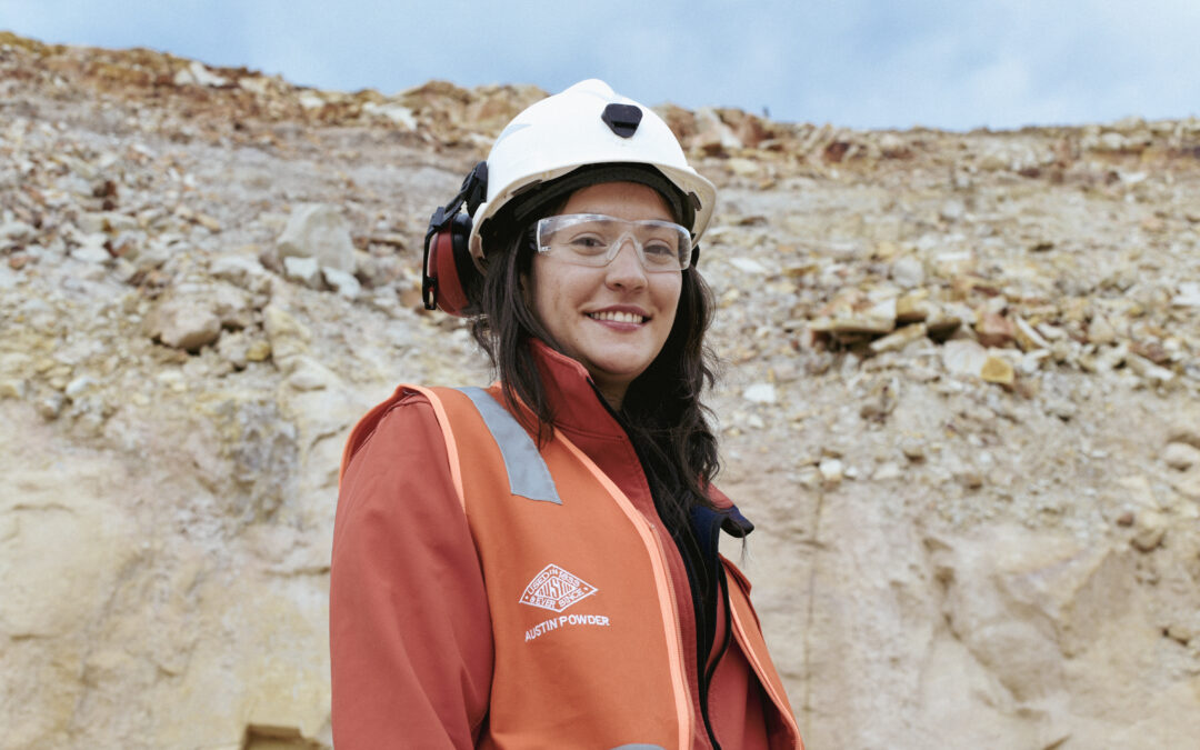 Santa Cruz avanza en la integración de la mujer en la minería