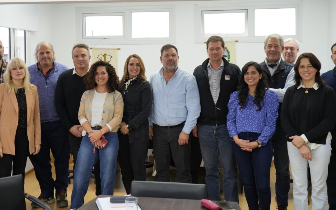 Santa Cruz avanza en el Plan de Manejo del Guanaco con fuerte articulación público-privada