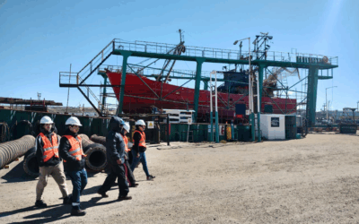 Estudiantes de Biología Marina realizan pasantías en el Puerto Caleta Paula