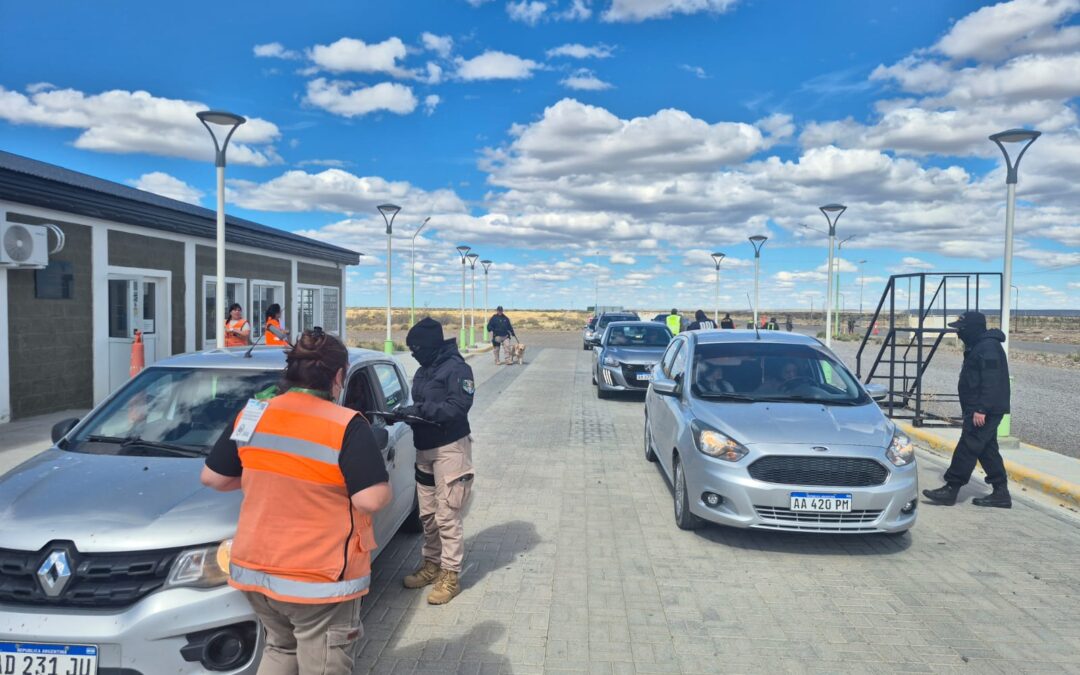 Operativo conjunto de control en el acceso a Las Heras