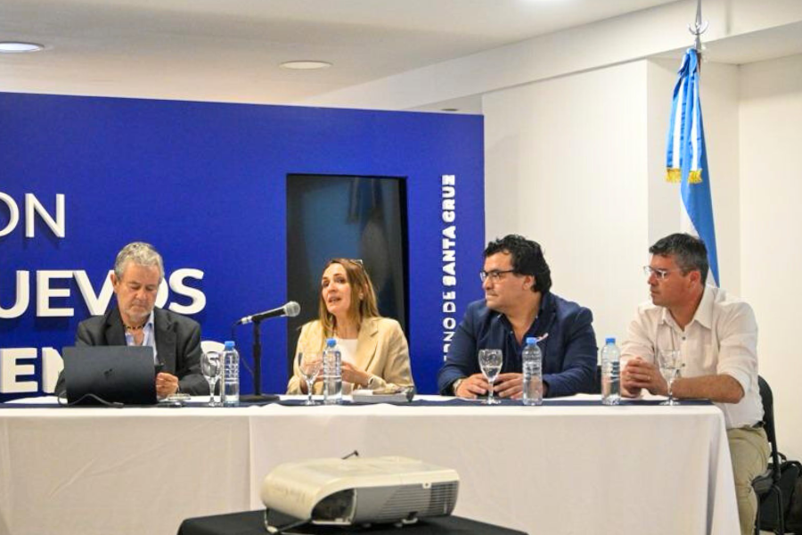 Santa Cruz presentó las oportunidades logísticas y de  inversión en puertos y Zonas Francas