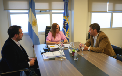 Ricci se reunió con autoridades de Puerto Deseado para avanzar en una agenda de desarrollo