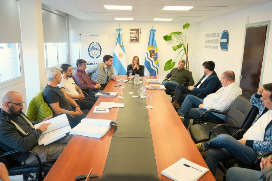 Santa Cruz avanza en el ordenamiento de la actividad turística en Lago del Desierto