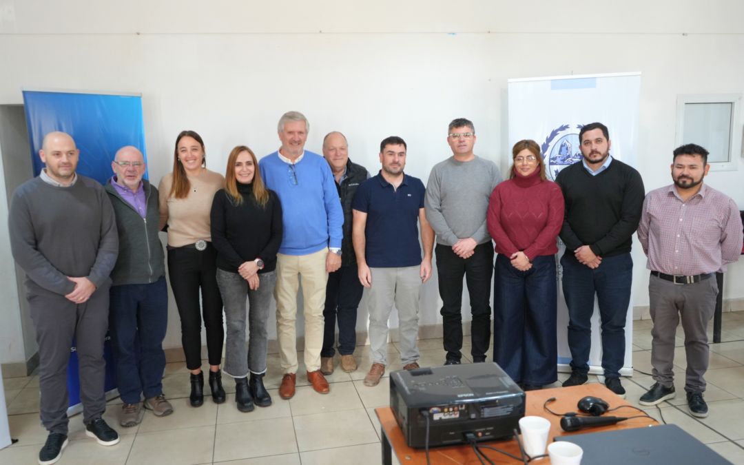 Se realizó con éxito en Puerto Deseado la jornada sobre el langostino en el Golfo San Jorge