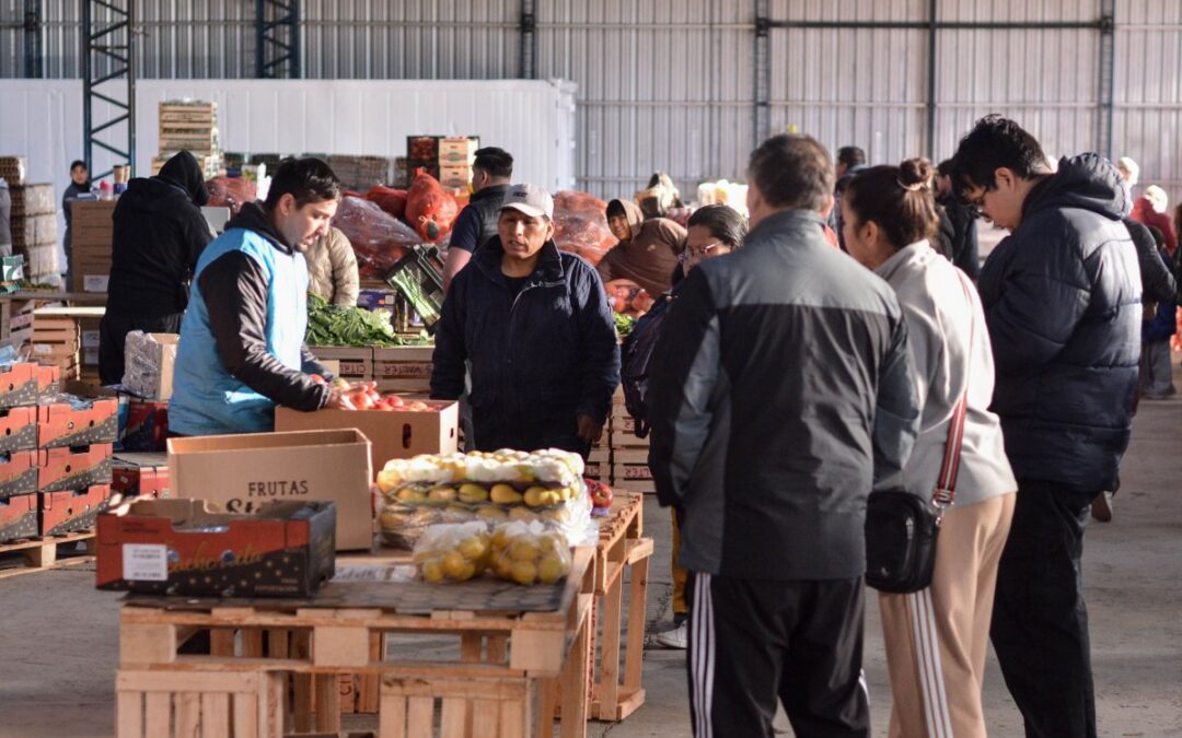 El Mercado Concentrador Patagónico amplía la venta minorista, viernes 10 y sábado 11