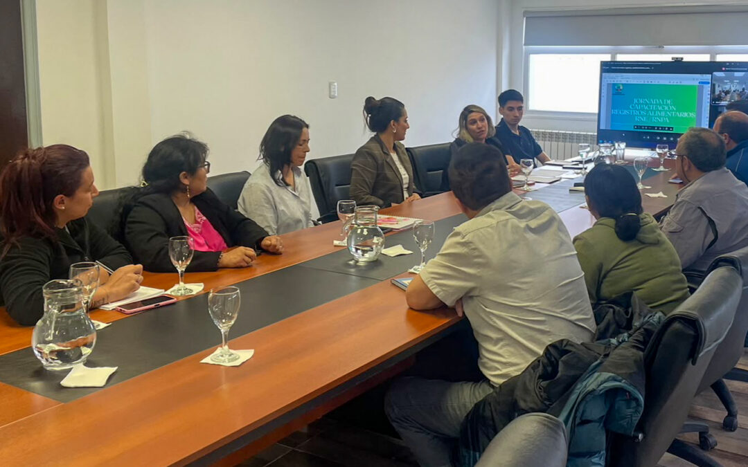 Productores frutihortícolas avanzan hacia la formalización en RNE y RNPA